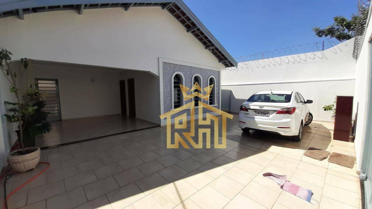 Casa à venda com 3 quartos, 171m² - Foto 14