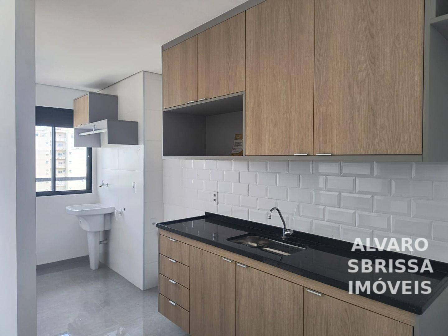 Apartamento à venda com 2 quartos, 60m² - Foto 2