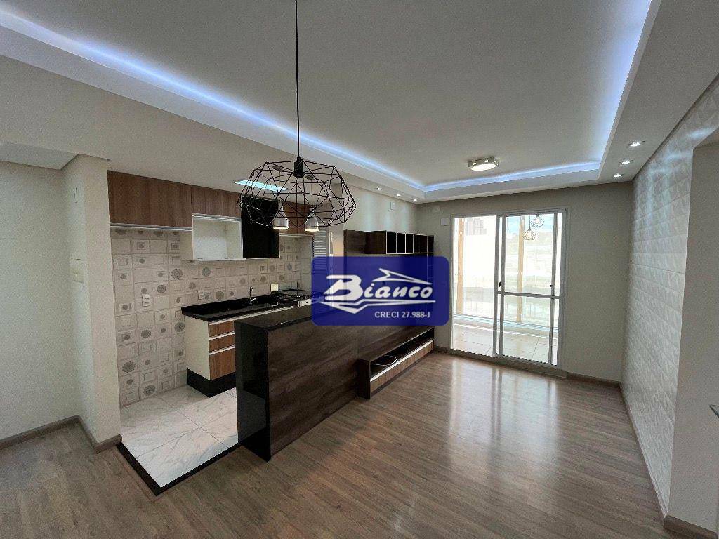 Apartamento à venda com 2 quartos, 61m² - Foto 3