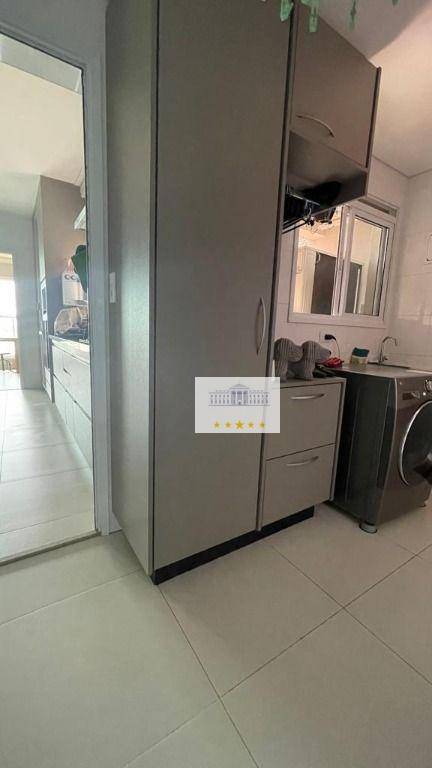 Apartamento à venda com 3 quartos, 186m² - Foto 17