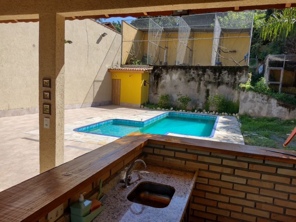 Casa de Condomínio à venda com 3 quartos, 500m² - Foto 47