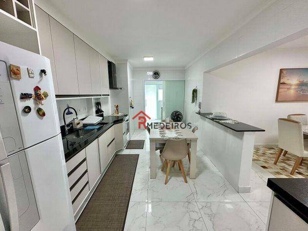 Apartamento à venda com 3 quartos, 140m² - Foto 17