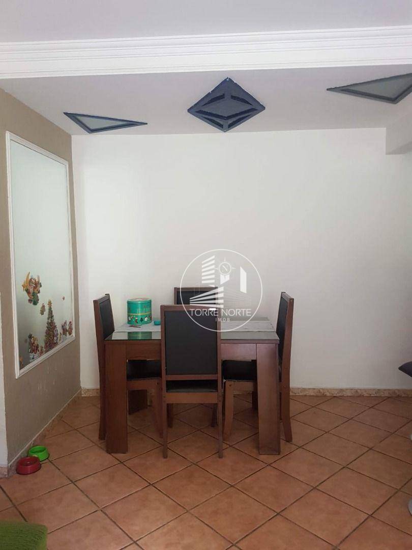 Apartamento à venda com 3 quartos, 74m² - Foto 35