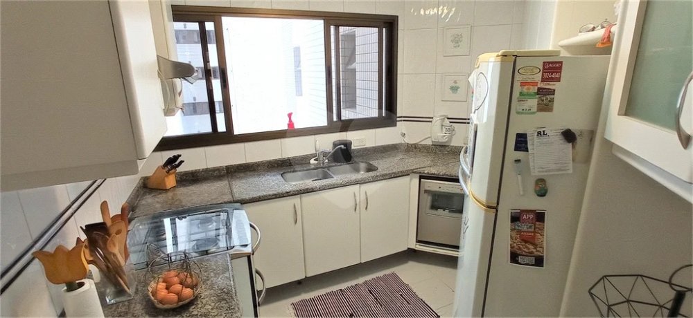 Apartamento à venda com 3 quartos, 120m² - Foto 7