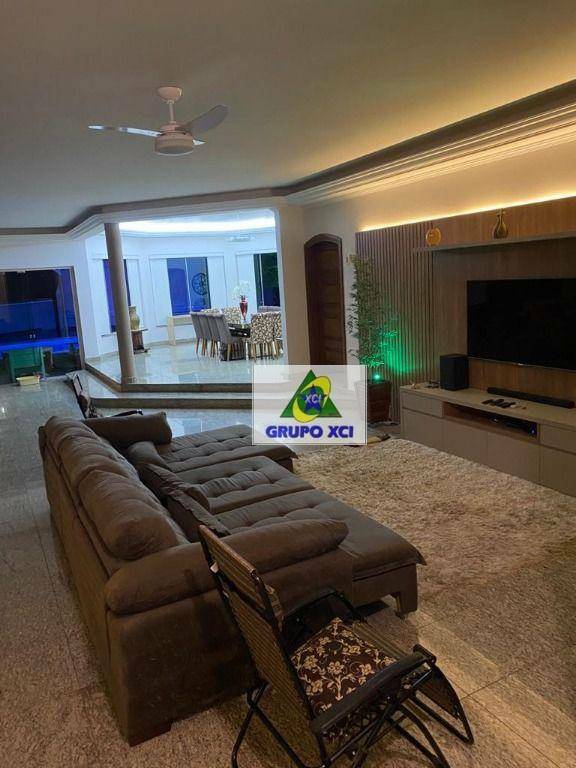 Casa à venda com 4 quartos, 550m² - Foto 26