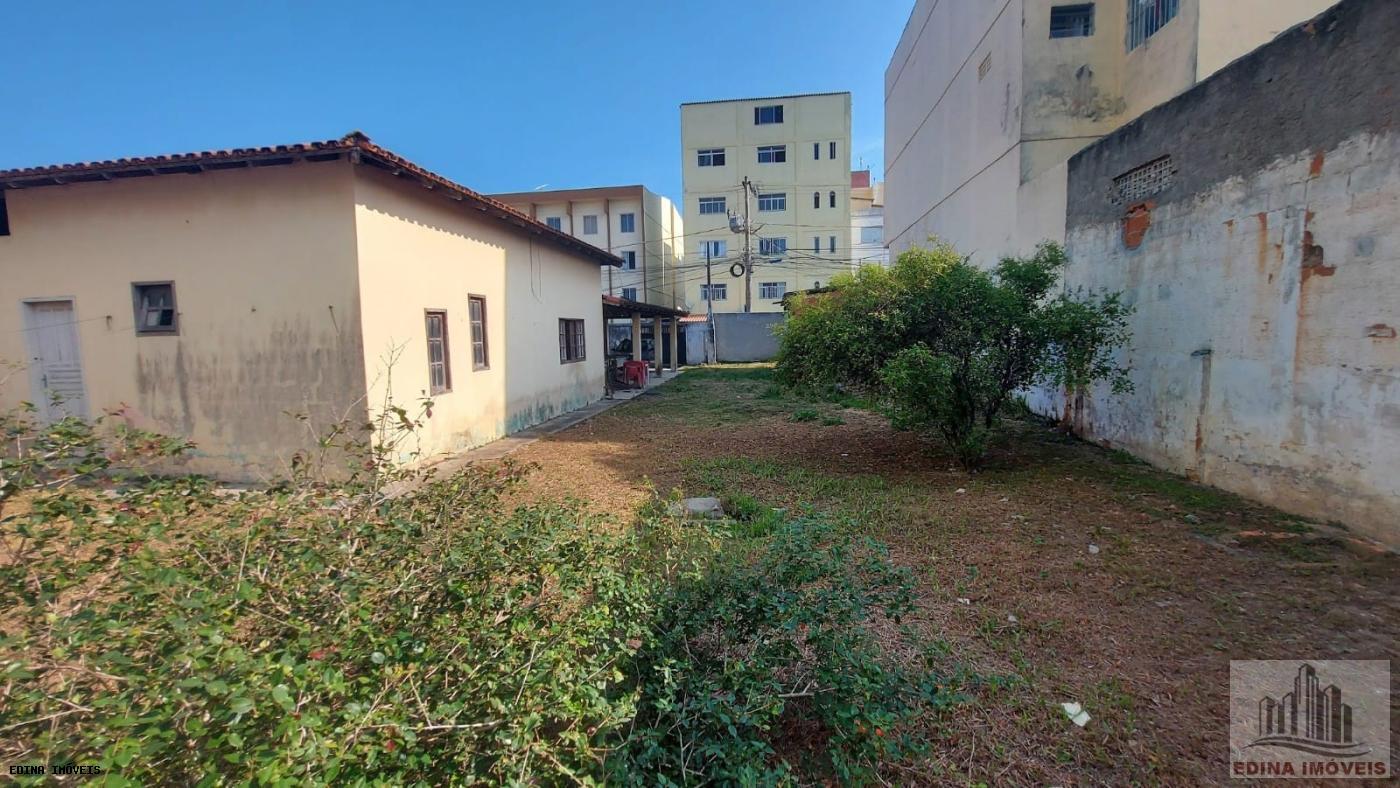 Terreno à venda com 8 quartos, 1260m² - Foto 20