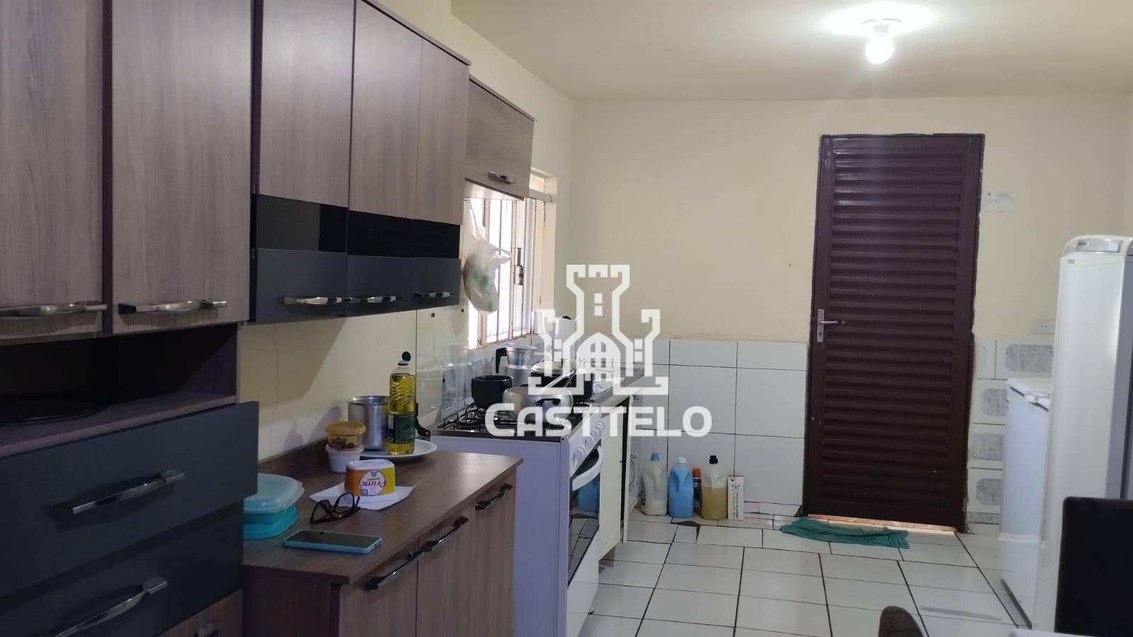 Casa à venda com 3 quartos, 80m² - Foto 5