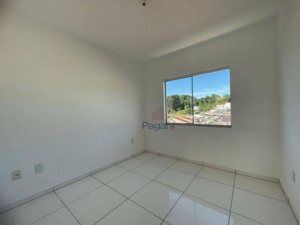 Apartamento para alugar com 2 quartos, 51m² - Foto 9