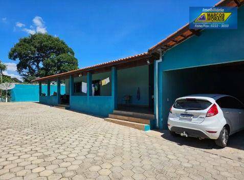 Chácara à venda e aluguel com 3 quartos, 260m² - Foto 1