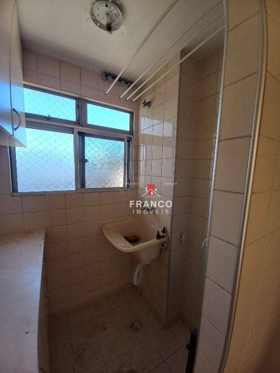 Apartamento à venda com 2 quartos, 62m² - Foto 29