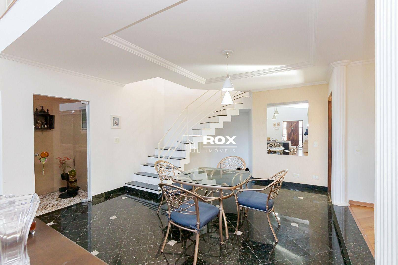 Casa para alugar com 4 quartos, 362m² - Foto 7
