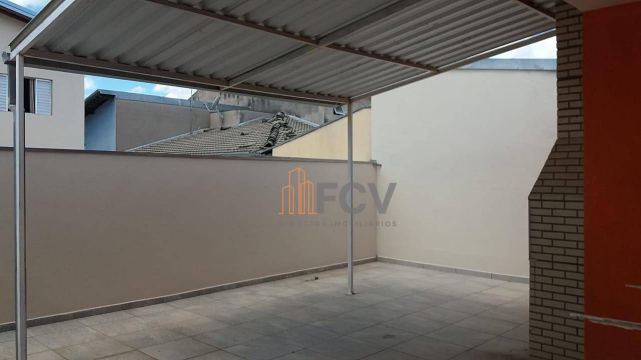 Casa à venda com 3 quartos, 96m² - Foto 17