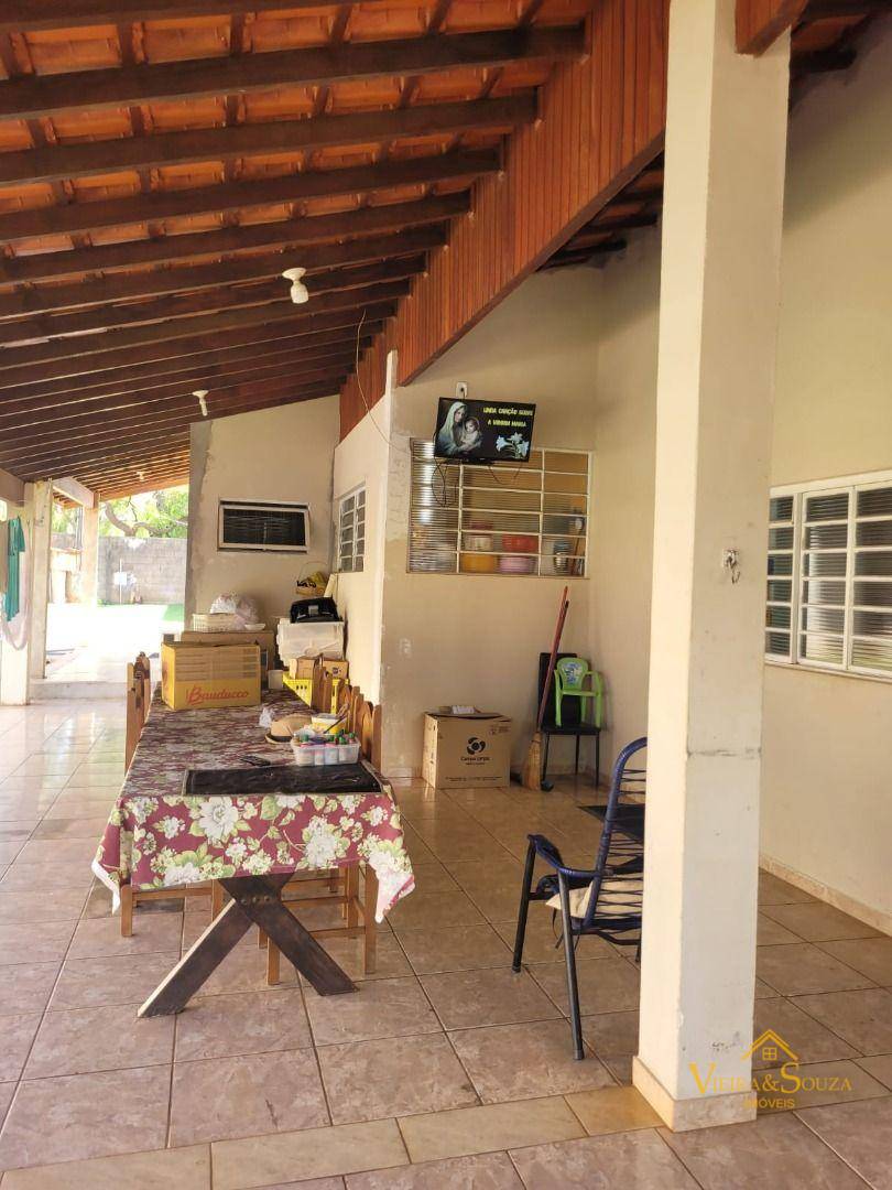 Chácara à venda com 3 quartos, 90m² - Foto 8