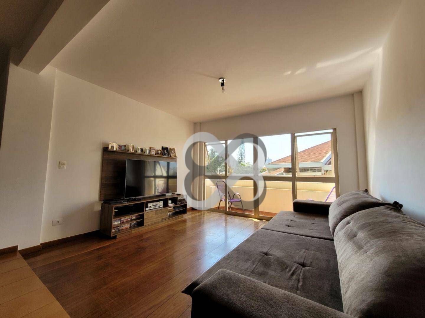 Apartamento à venda com 4 quartos, 179m² - Foto 1