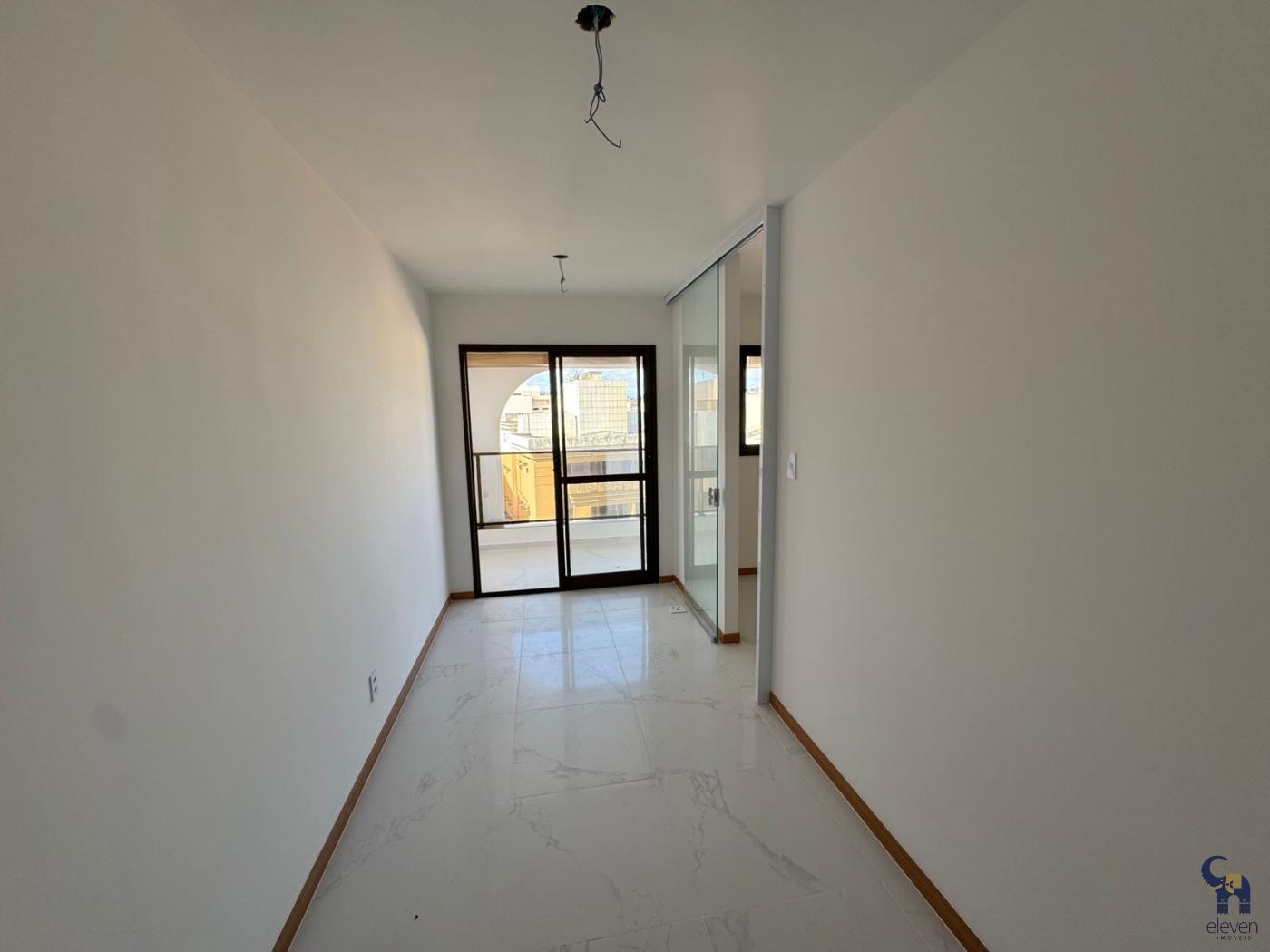 Apartamento à venda com 1 quarto, 34m² - Foto 2