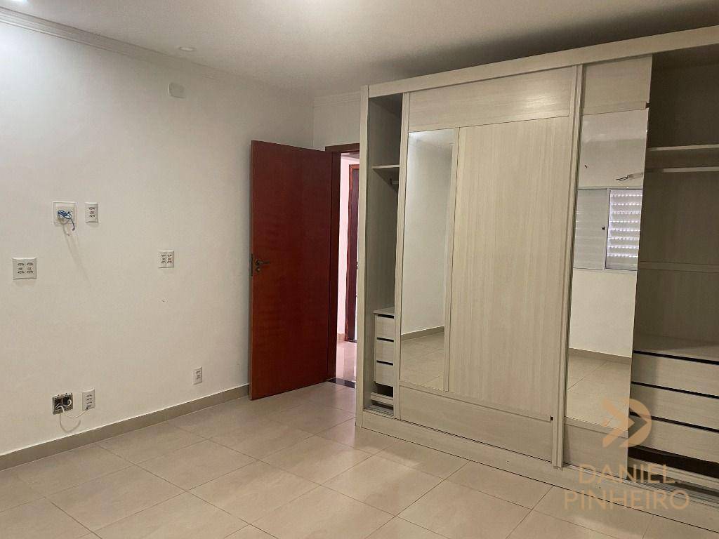 Casa à venda com 3 quartos, 90m² - Foto 10