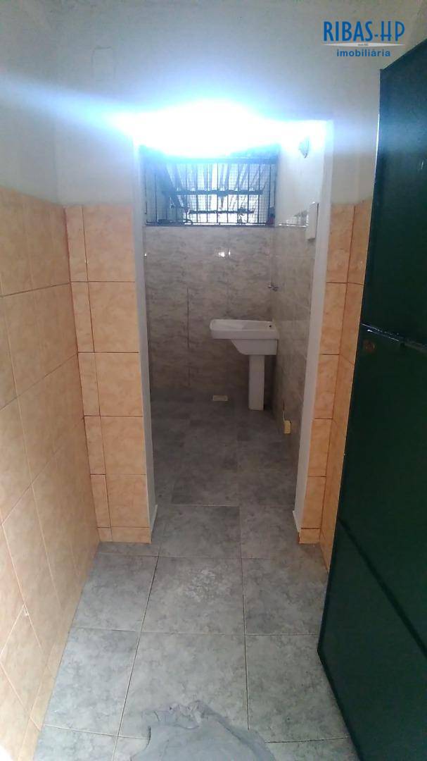 Casa para alugar com 1 quarto, 40M2 - Foto 2