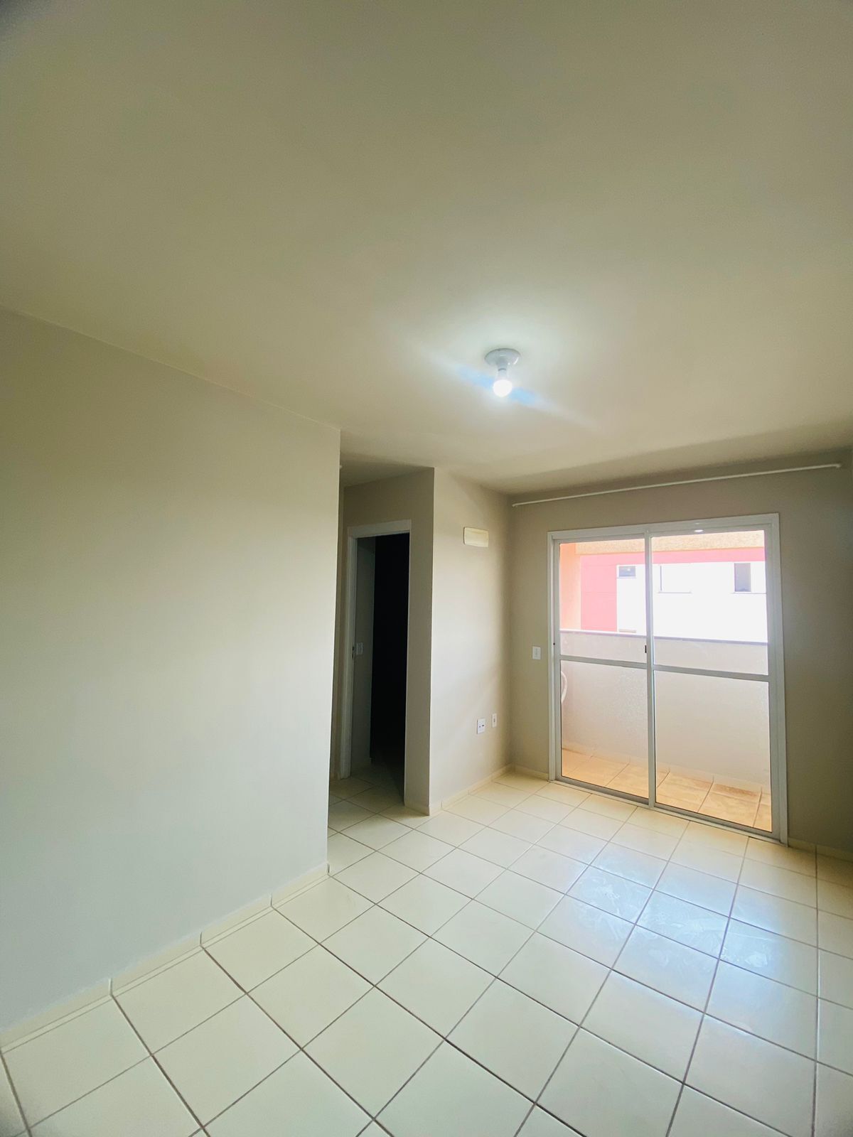 Apartamento para alugar com 2 quartos, 58m² - Foto 6