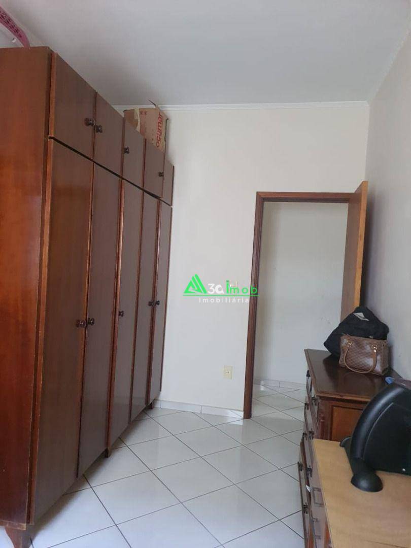 Casa à venda com 4 quartos, 156m² - Foto 14