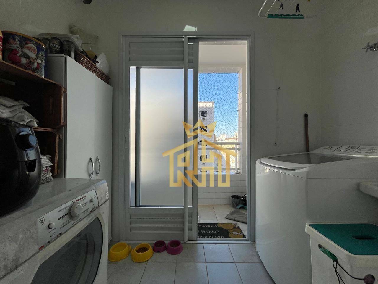 Apartamento à venda com 2 quartos, 105m² - Foto 12