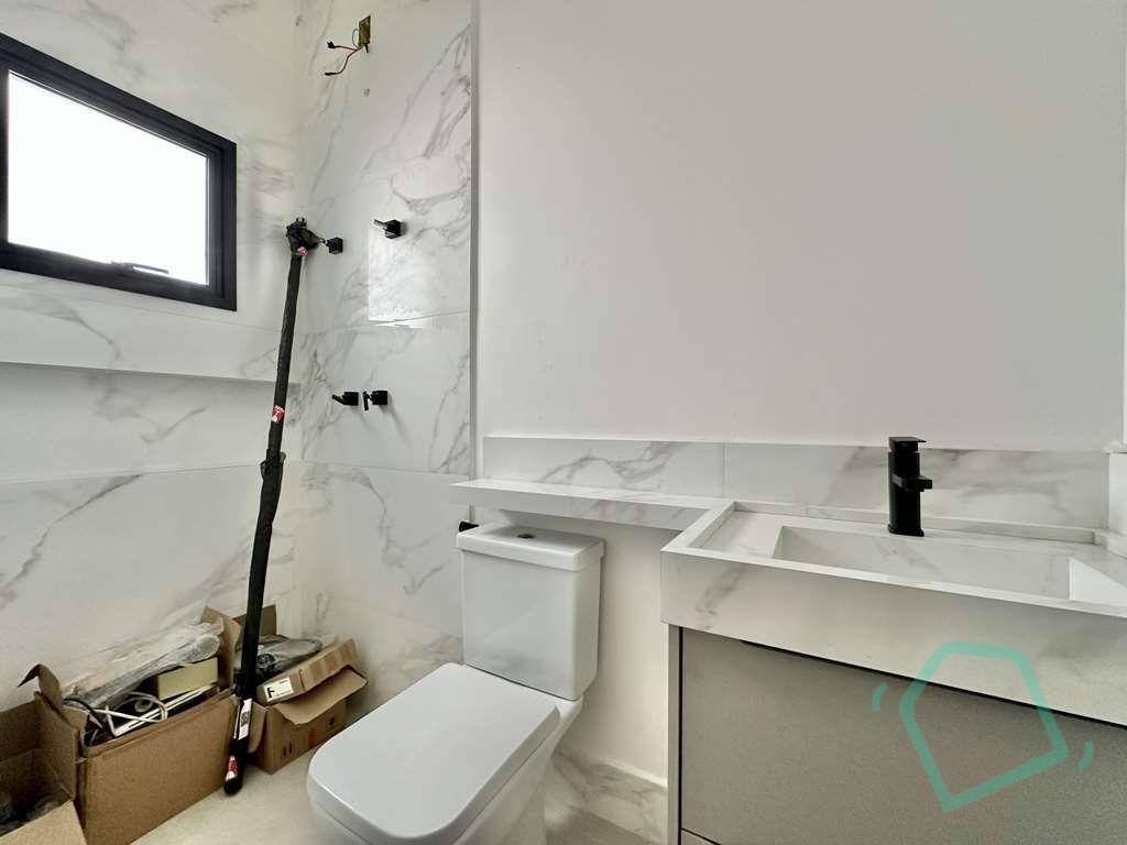 Casa de Condomínio à venda com 5 quartos, 411m² - Foto 29