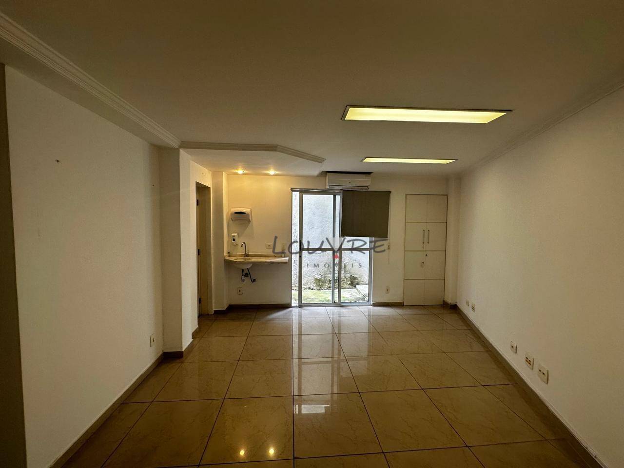 Loja-Salão para alugar, 338m² - Foto 13