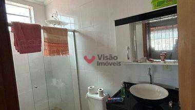 Casa à venda com 3 quartos, 240m² - Foto 9