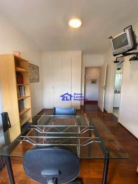 Apartamento à venda com 3 quartos, 189m² - Foto 40