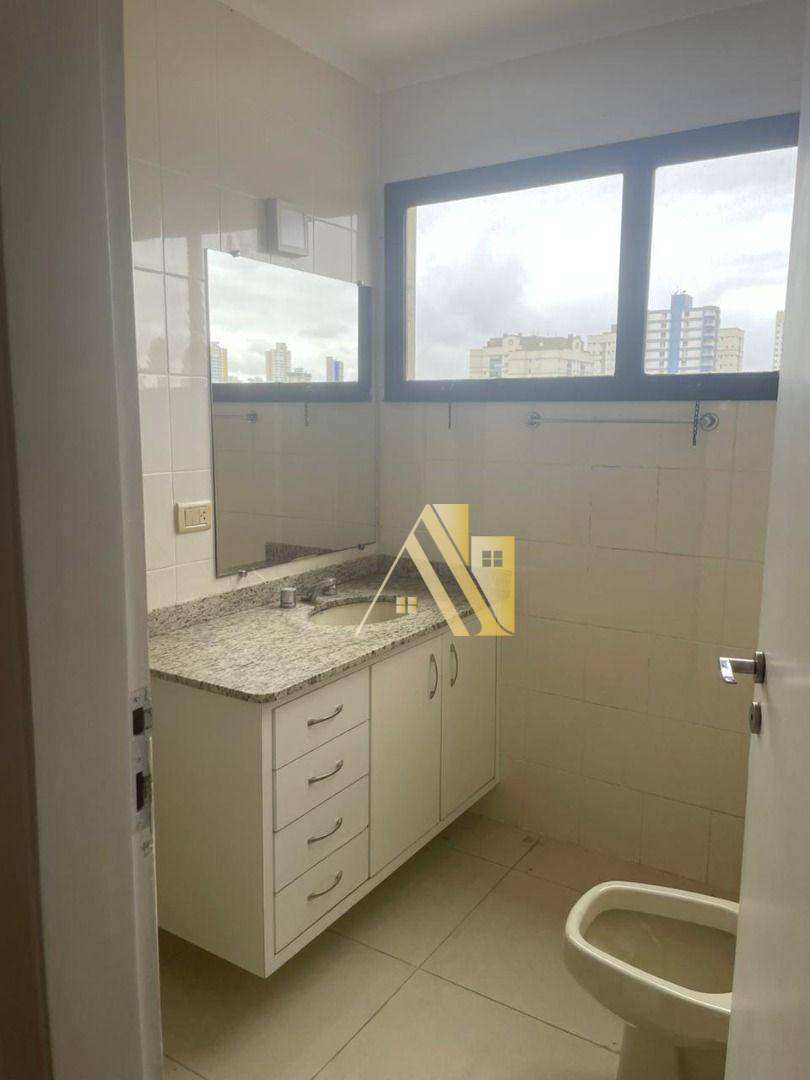 Apartamento à venda com 3 quartos, 139m² - Foto 18