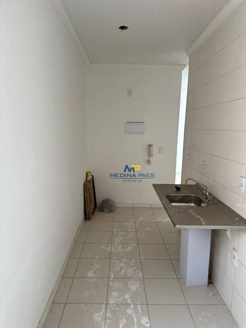 Apartamento à venda com 2 quartos, 40m² - Foto 6