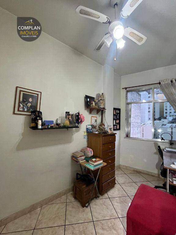 Apartamento à venda com 2 quartos, 64m² - Foto 6