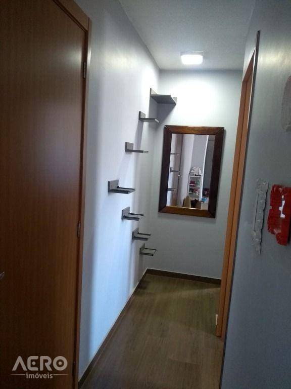 Apartamento à venda com 2 quartos, 42m² - Foto 5