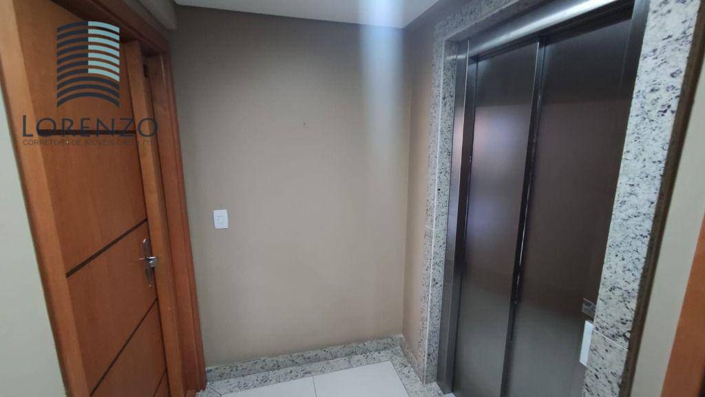 Apartamento à venda com 4 quartos, 145m² - Foto 29