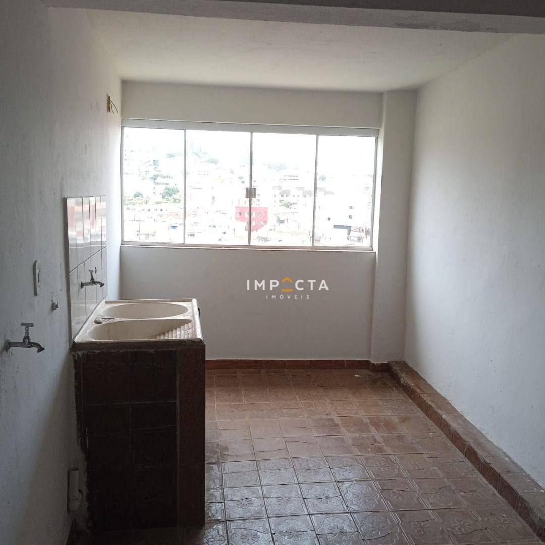 Casa para alugar com 3 quartos, 95m² - Foto 5