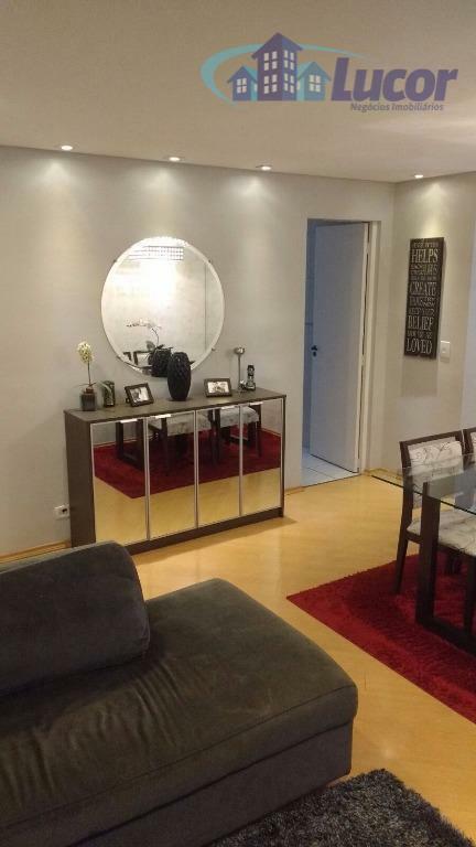 Apartamento à venda com 2 quartos, 68m² - Foto 1