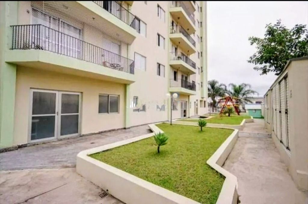 Apartamento à venda com 2 quartos, 63m² - Foto 2