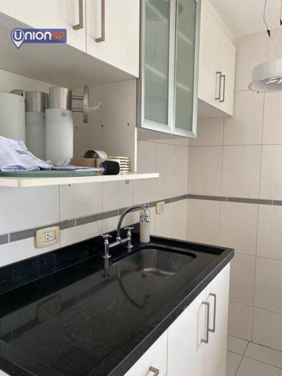 Apartamento à venda com 2 quartos, 60m² - Foto 10