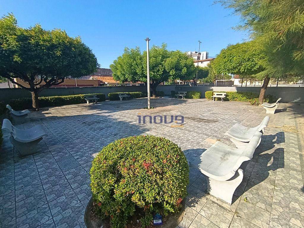Apartamento para alugar com 3 quartos, 116m² - Foto 19