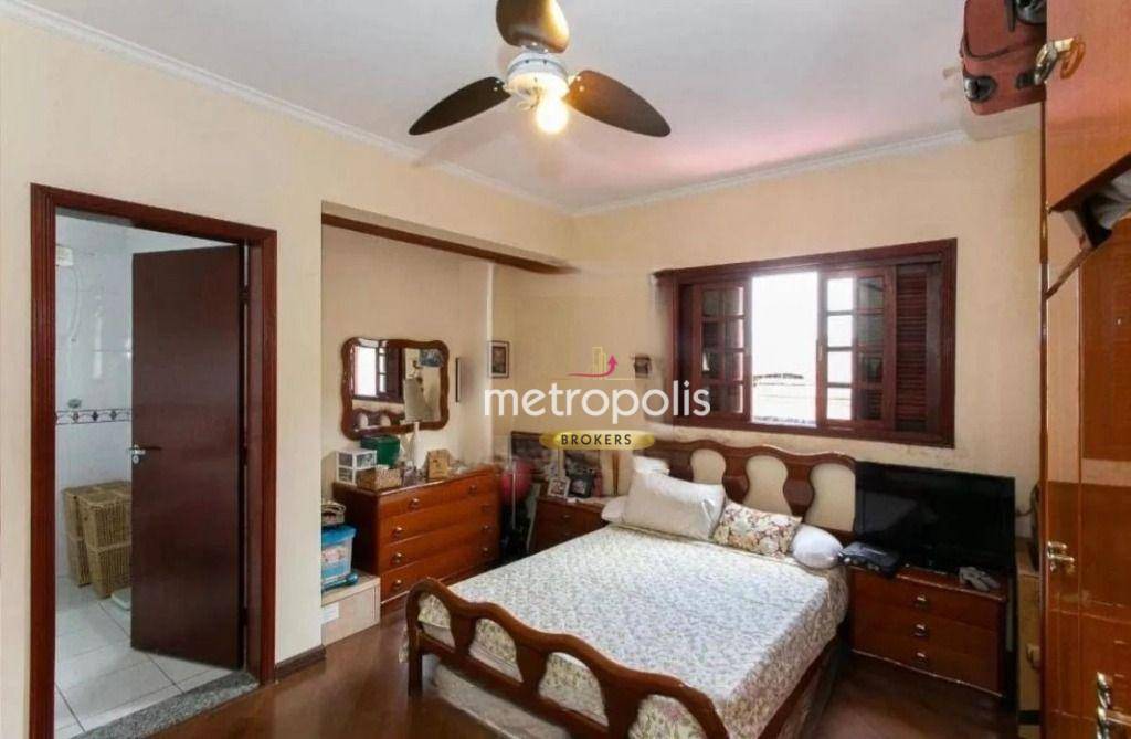 Sobrado à venda com 3 quartos, 218m² - Foto 13