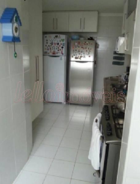 Apartamento à venda com 3 quartos, 230m² - Foto 7