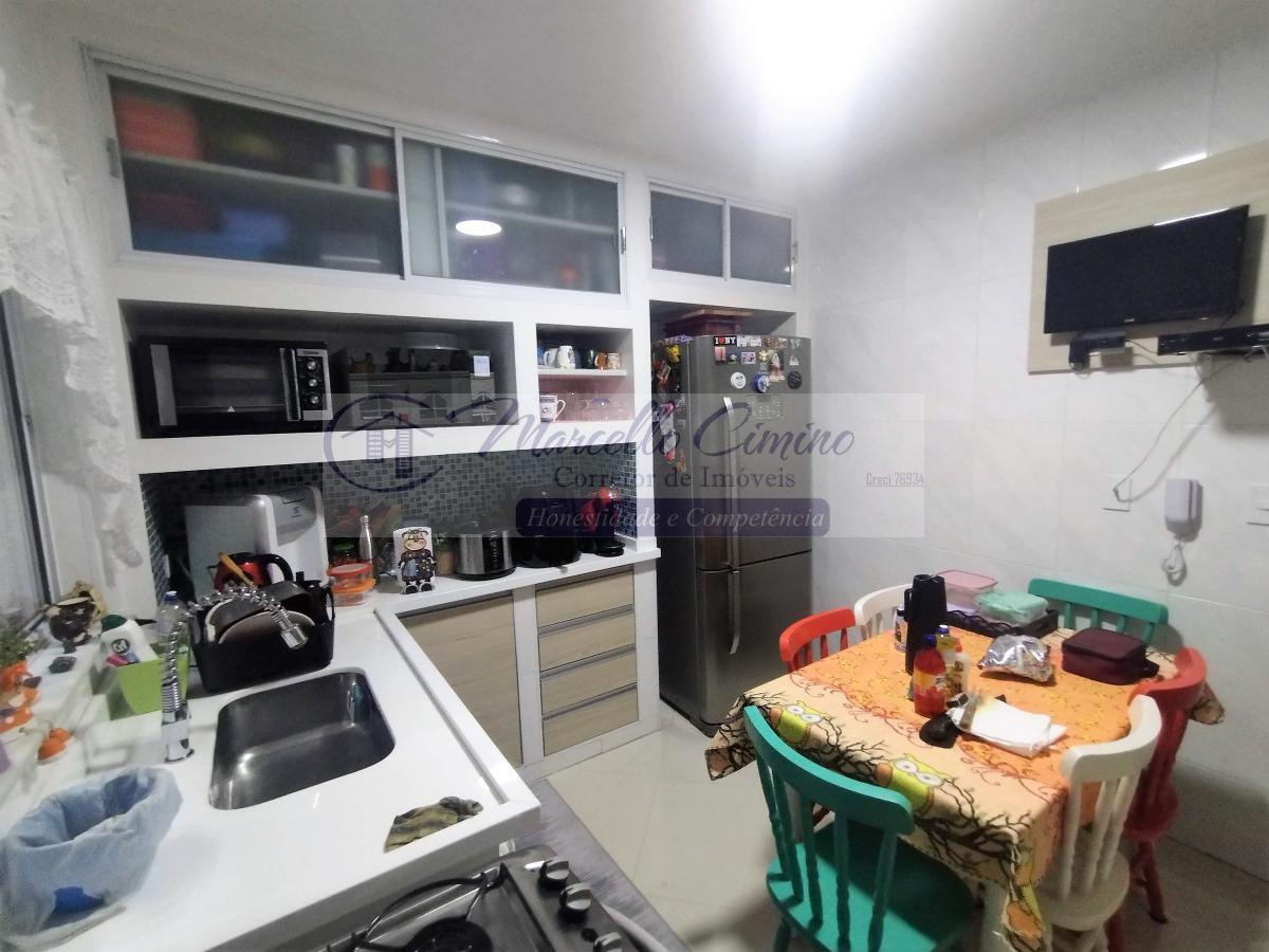 Sobrado à venda com 2 quartos, 125m² - Foto 10