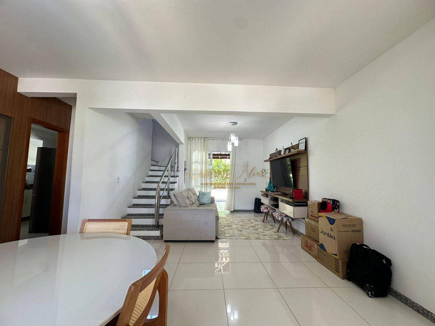 Casa de Condomínio para alugar com 3 quartos, 250m² - Foto 10