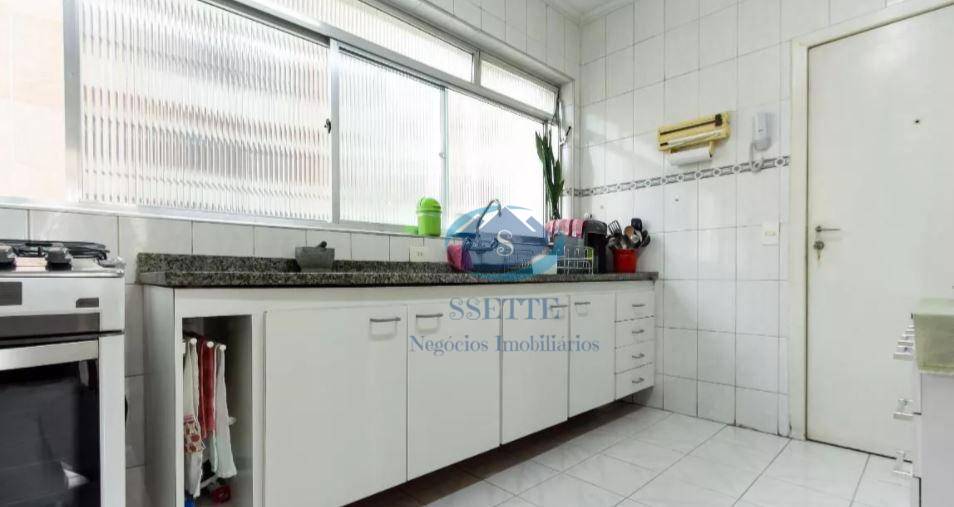 Apartamento à venda com 3 quartos, 128m² - Foto 13