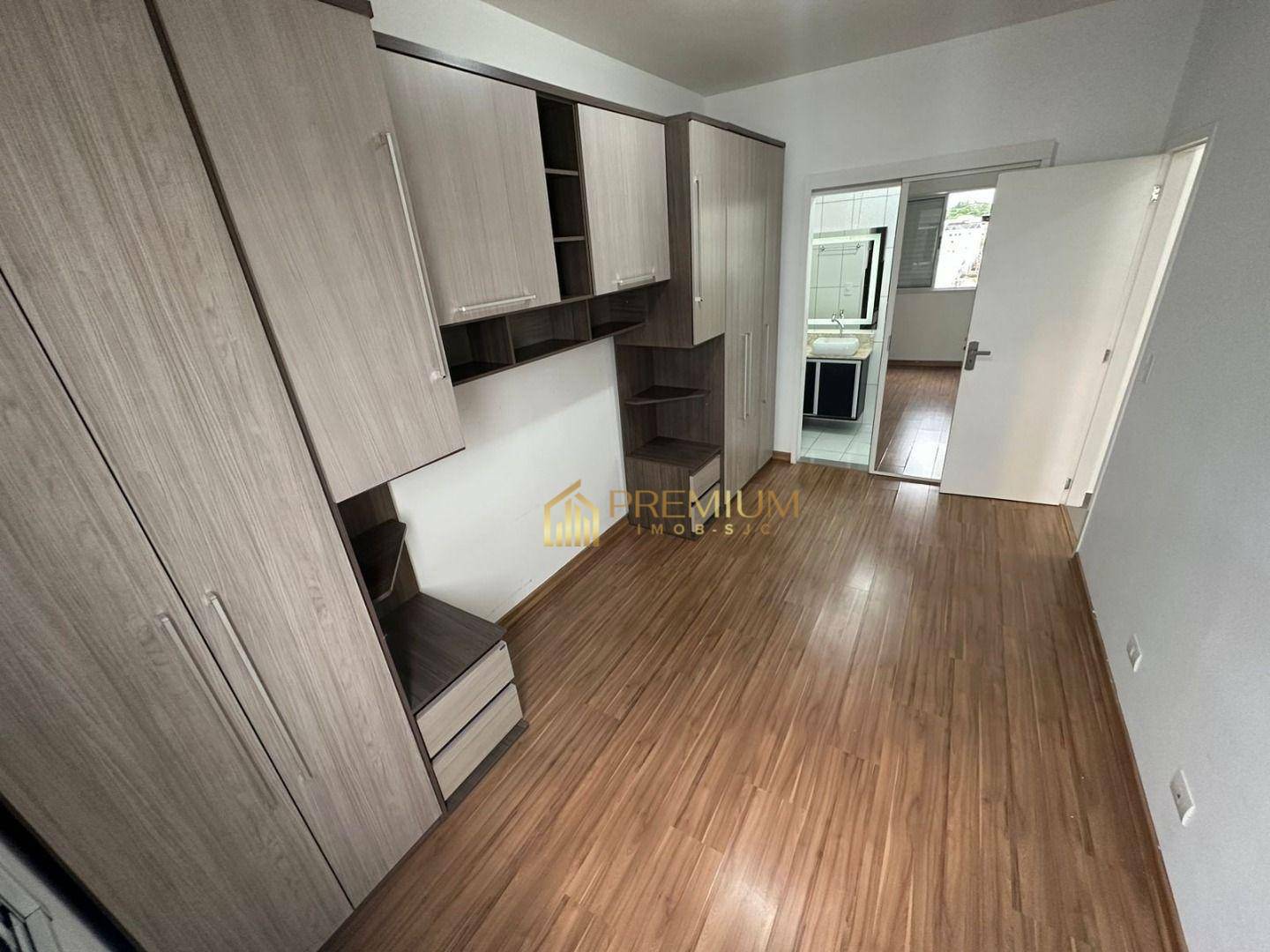 Apartamento à venda com 2 quartos, 65m² - Foto 5