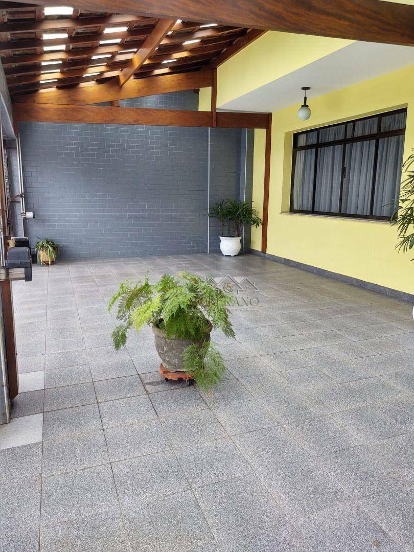 Sobrado à venda com 4 quartos, 345M2 - Foto 29