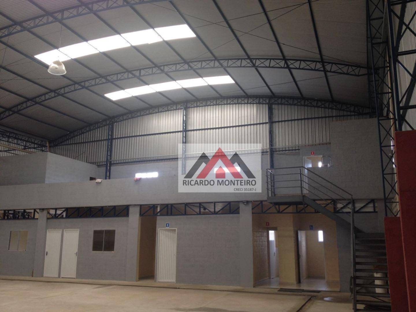 Depósito-Galpão-Armazém à venda e aluguel, 2200m² - Foto 8