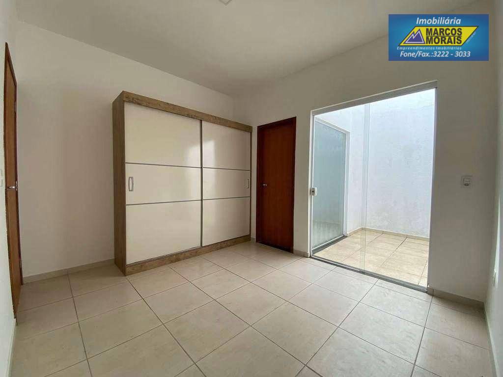 Casa de Condomínio para alugar com 3 quartos, 100m² - Foto 17