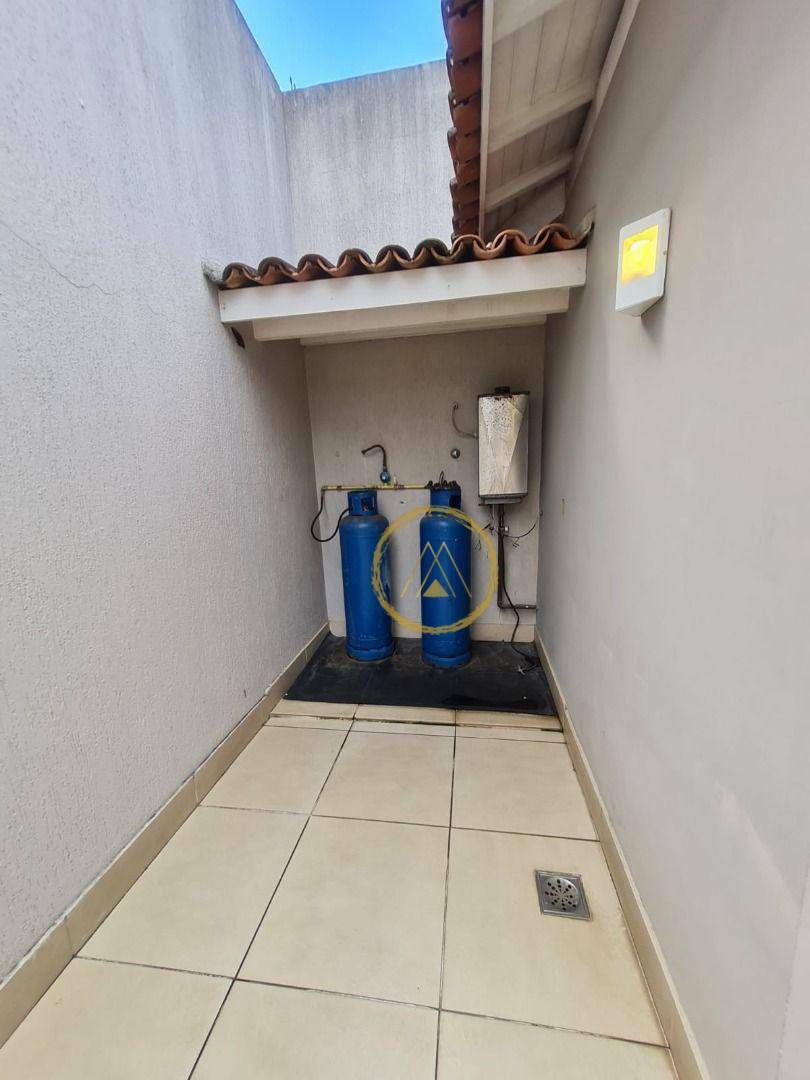 Casa à venda com 5 quartos, 600m² - Foto 37