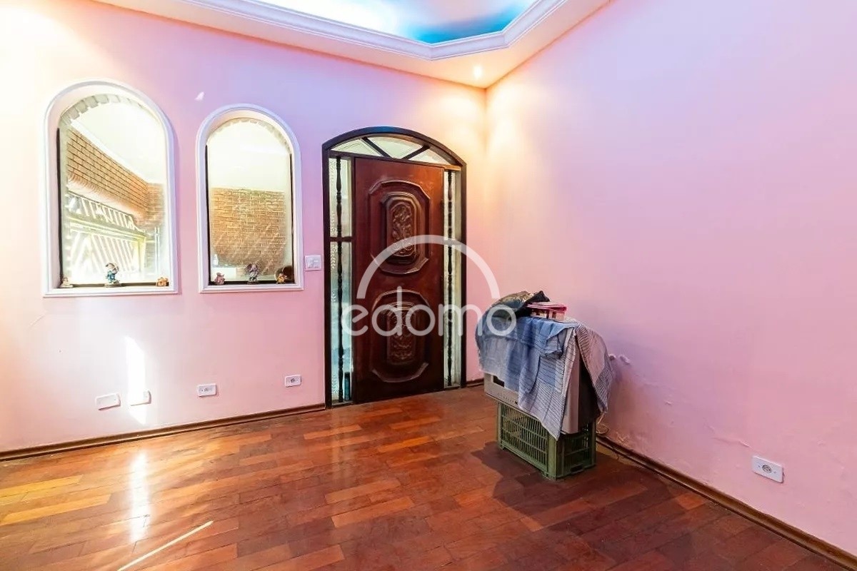 Casa para alugar com 4 quartos, 145m² - Foto 3