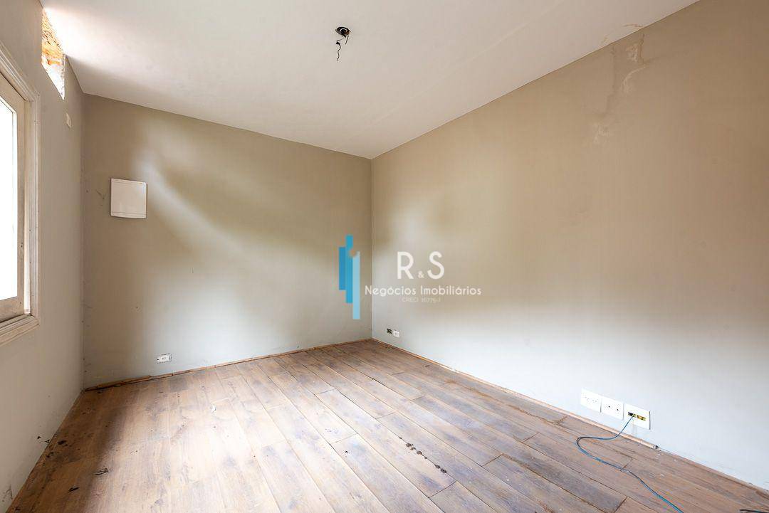 Casa à venda com 6 quartos, 400m² - Foto 41